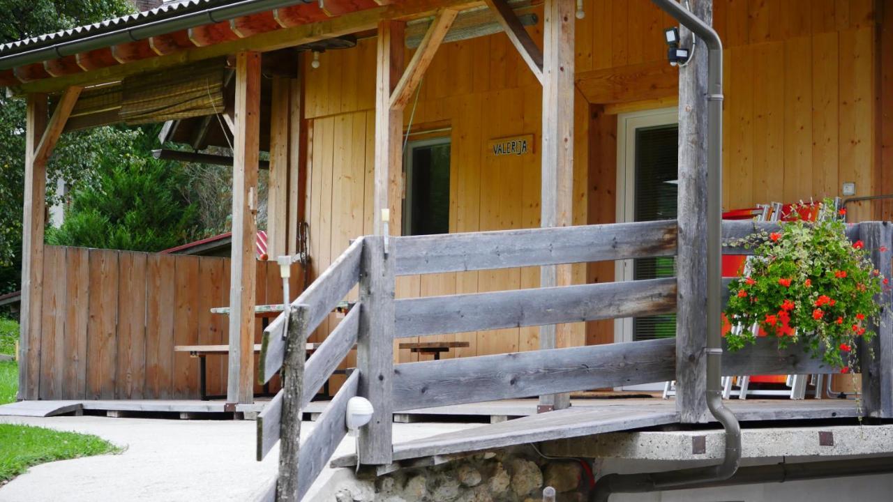 Apartmaji Pri Kozmavo - Little House Bohinji-tó Kültér fotó